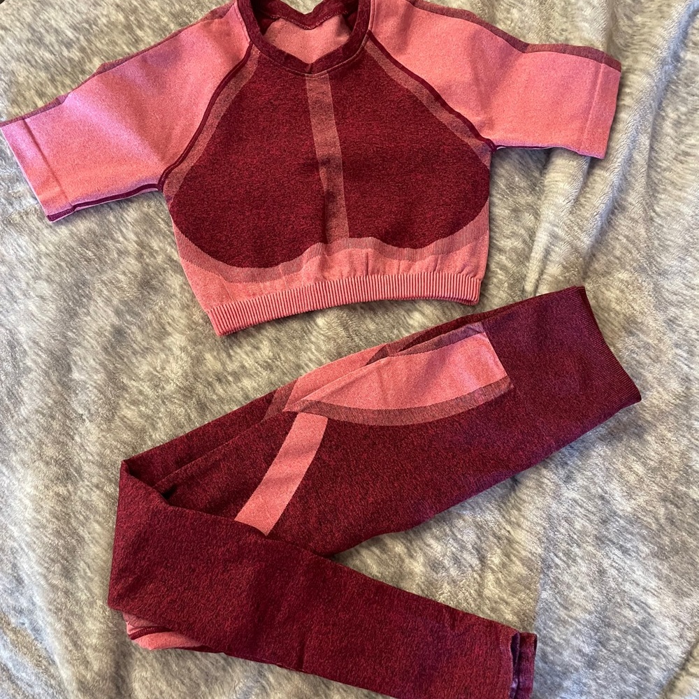 Fabletics Seamless Set